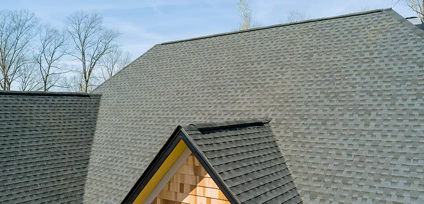 Replacing Vinyl Siding With Cedar Shingles in Chula Vista