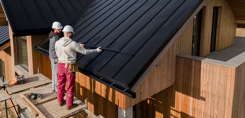 Metal Roof Maintenance in Chula Vista