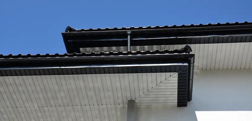 Roof Overhang Repair in Chula Vista